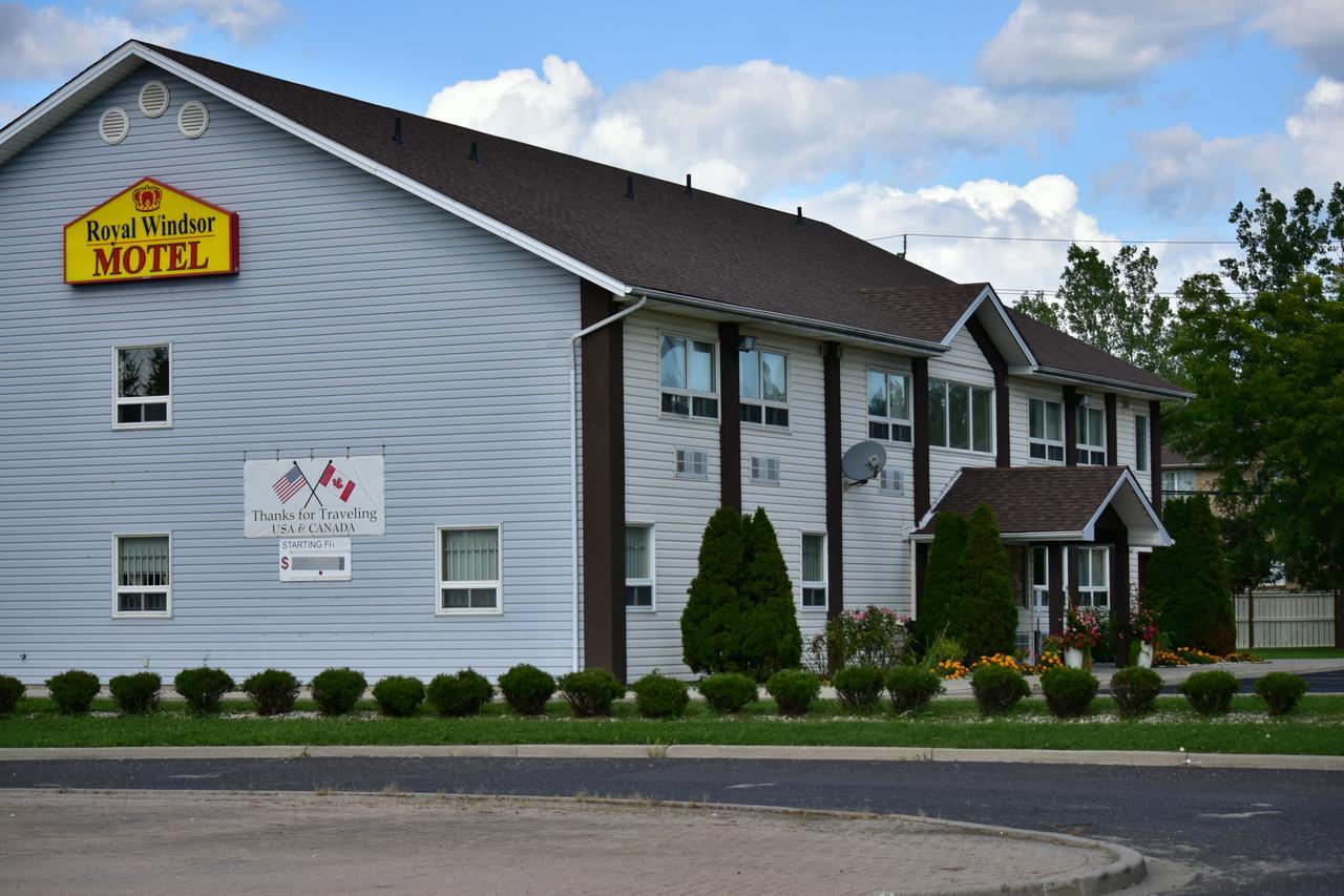 Royal Windsor Motel エクステリア 写真