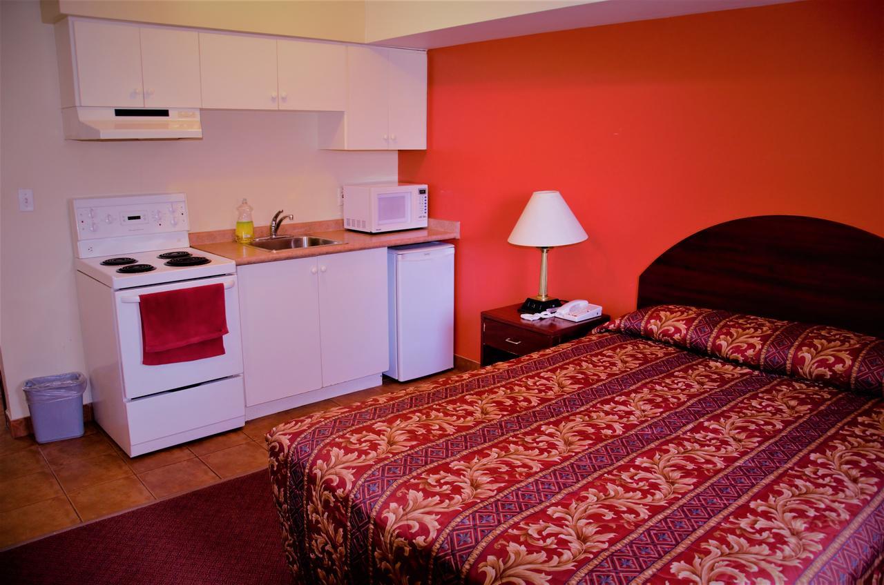 Royal Windsor Motel エクステリア 写真